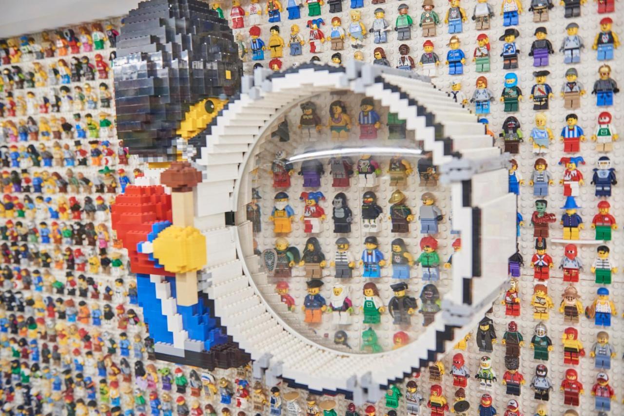 Legoland Windsor Resort Bagian luar foto